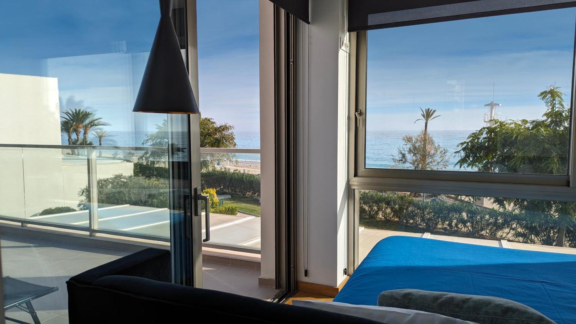 Paradise Beachfront Luxury Villa فيياخويوسا المظهر الخارجي الصورة
