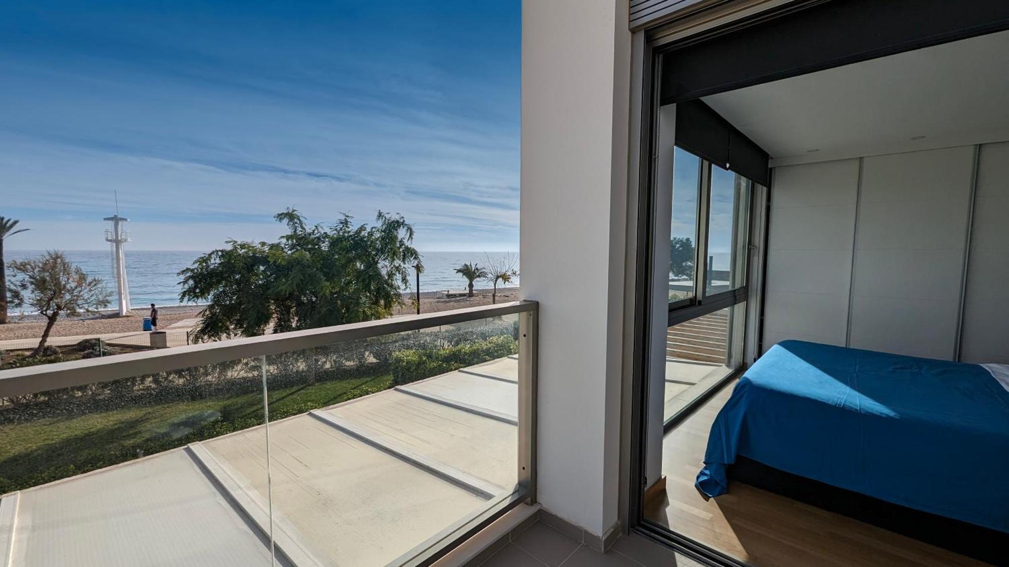 Paradise Beachfront Luxury Villa فيياخويوسا المظهر الخارجي الصورة