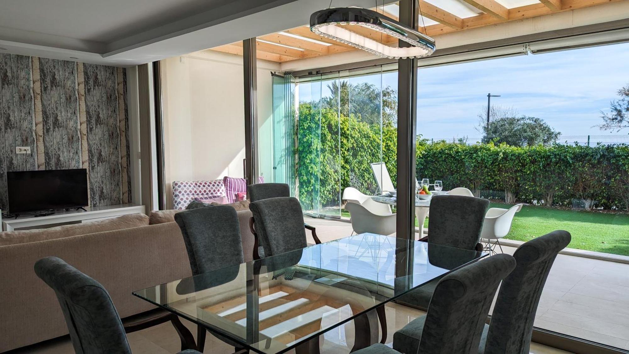 Paradise Beachfront Luxury Villa فيياخويوسا المظهر الخارجي الصورة